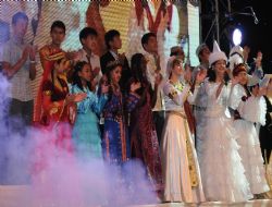 Anadolu, Türkçe'nin Çiçekleriyle bezendi